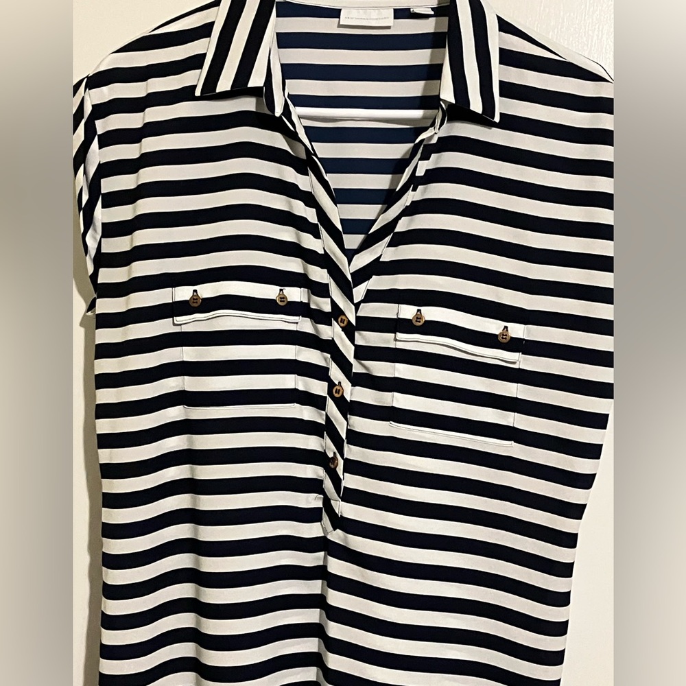 Lightweight sleeveless striped blouse in medium.